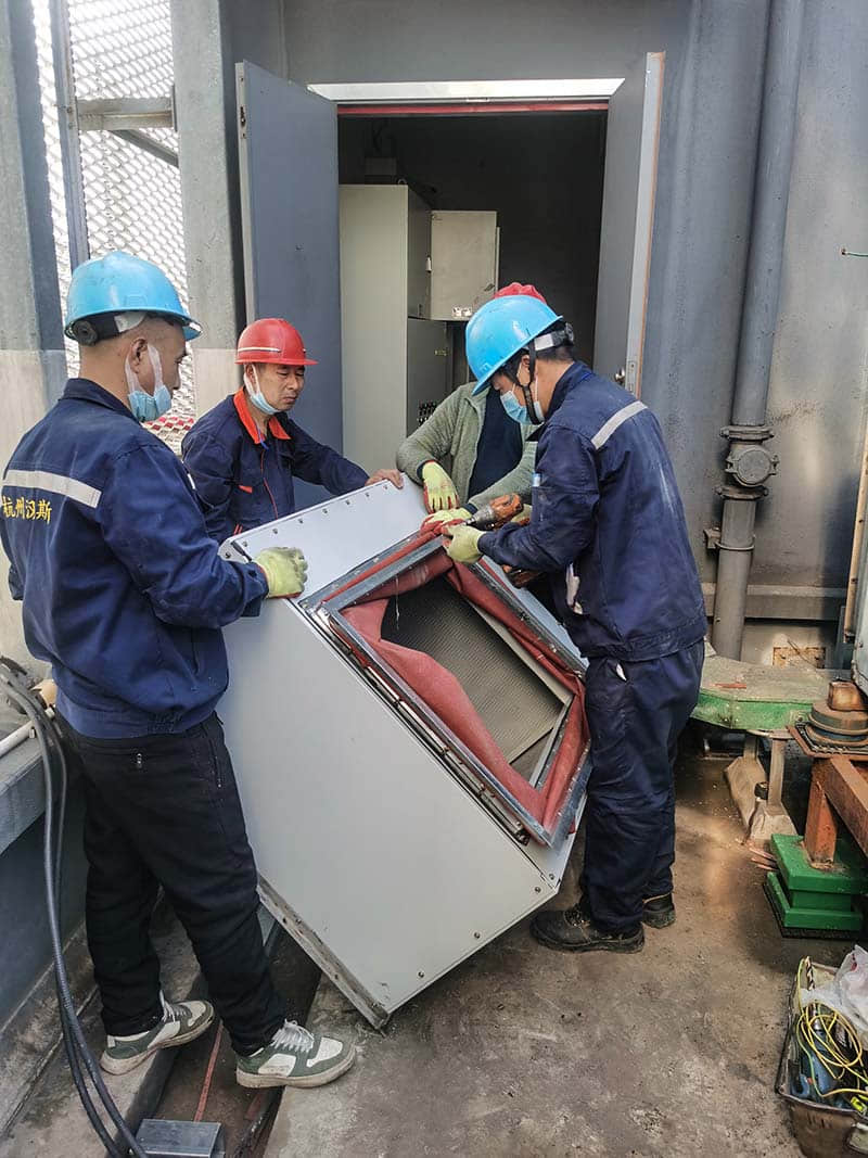 阿里巴巴二期行政樓排煙風(fēng)機(jī)振動改造施工中 阿里巴巴二期行政樓排煙風(fēng)機(jī)振動改造施工中